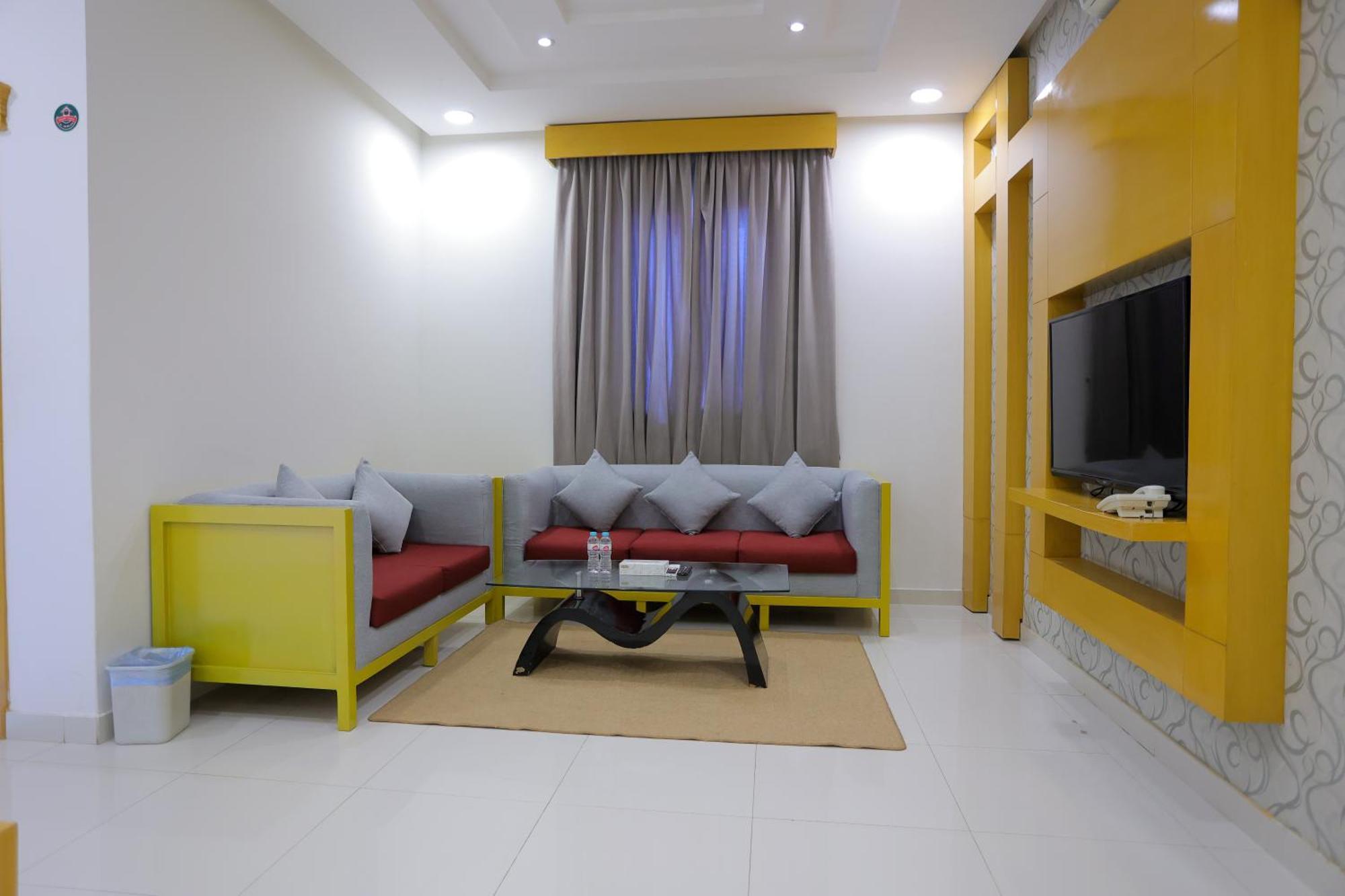 هوستا الملقا Aparthotel Riad Exterior foto
